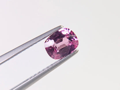 MYGA-14　マラヤガーネット　0.86ct