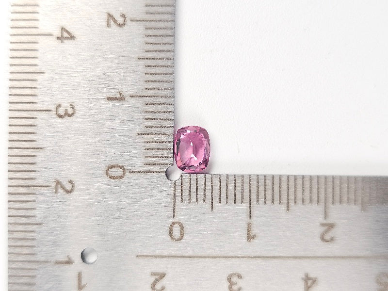MYGA-14　マラヤガーネット　0.86ct