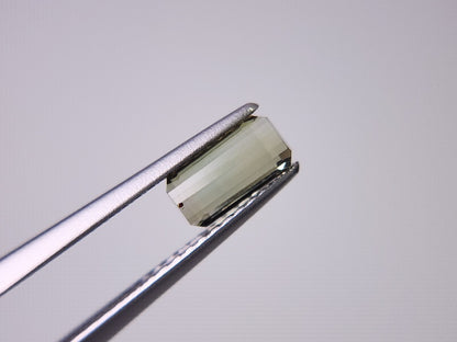 TRM-3　トルマリン　0.67ct