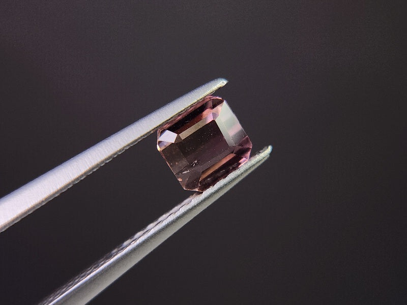 TRM-4　トルマリン　0.70ct