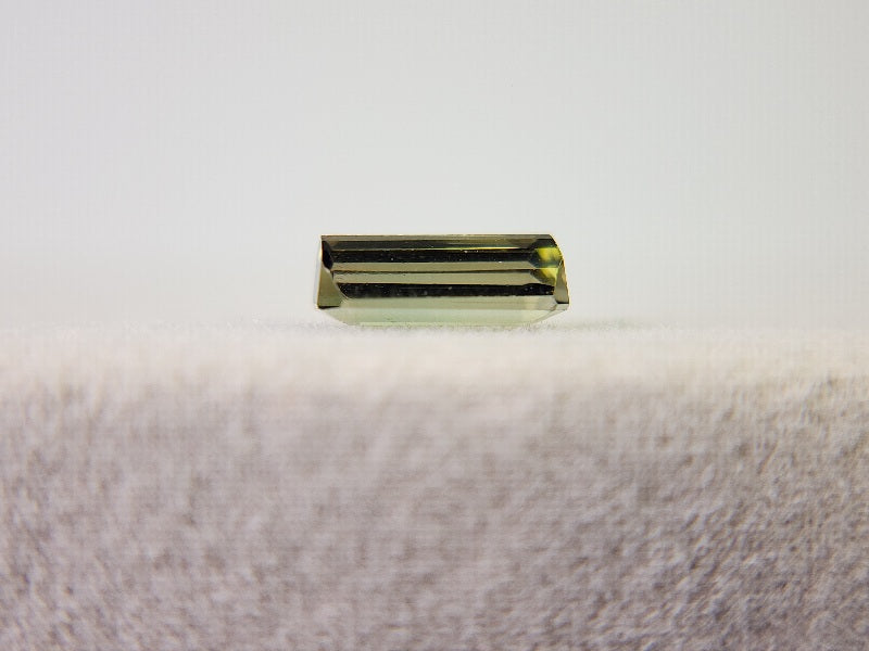 TRM-3　トルマリン　0.67ct
