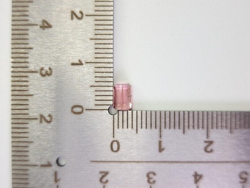 TRM-5　トルマリン　0.54ct