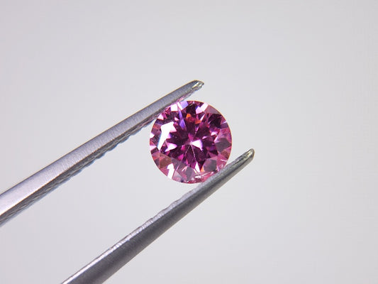 piMOI-7　合成ピンクモアッサナイト　0.46ct