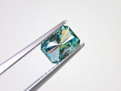 gMOI-5　合成グリーンモアッサナイト　0.92ct