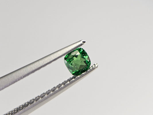 TSV-66　ツァボライト　0.18ct