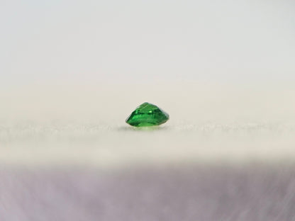 TSV-66　ツァボライト　0.18ct