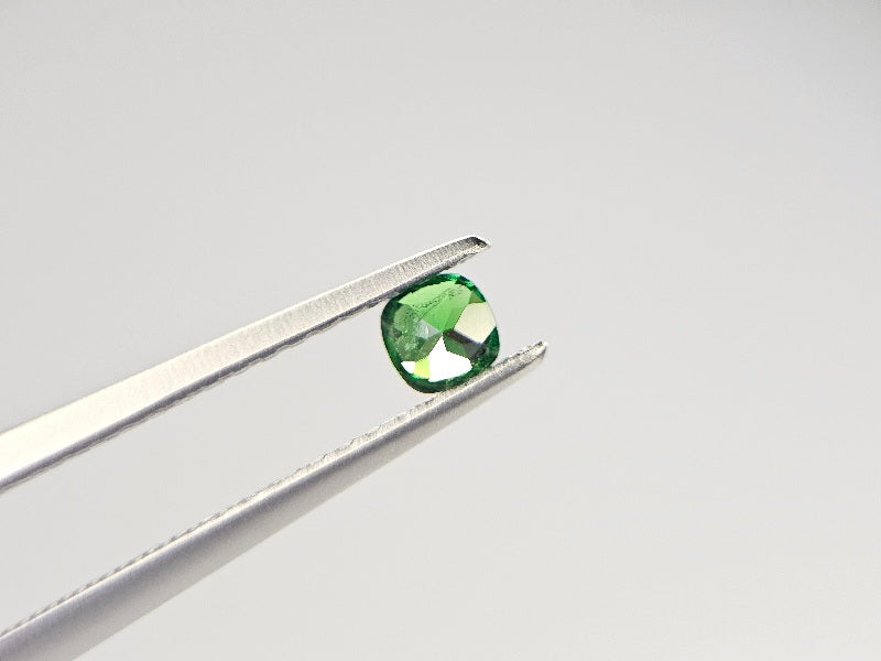 TSV-68　ツァボライト　0.16ct