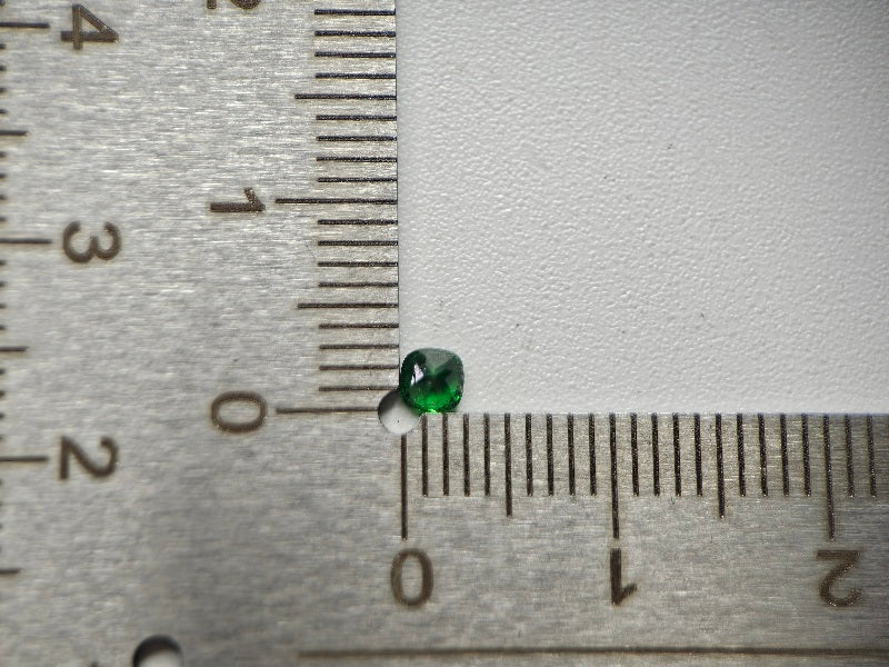 TSV-68　ツァボライト　0.16ct
