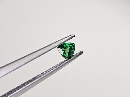 TSV-76　ツァボライト　0.18ct