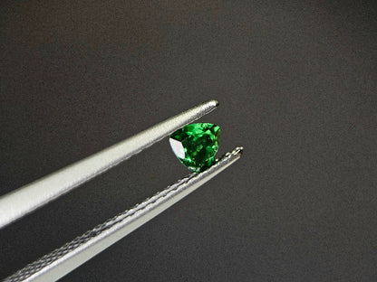 TSV-76　ツァボライト　0.18ct