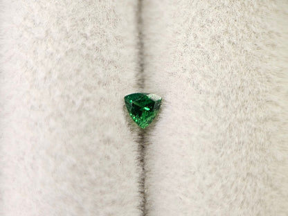 TSV-77　ツァボライト　0.18ct