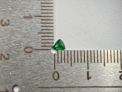 TSV-77　ツァボライト　0.18ct