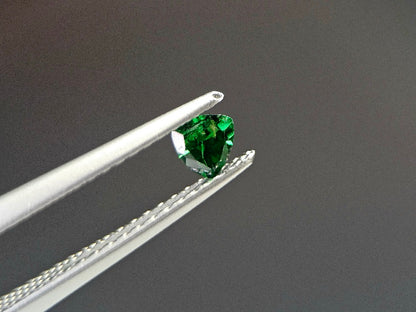 TSV-78　ツァボライト　0.18ct