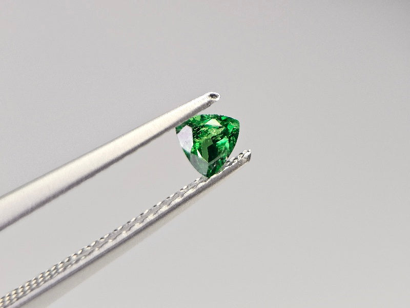 TSV-80　ツァボライト　0.17ct