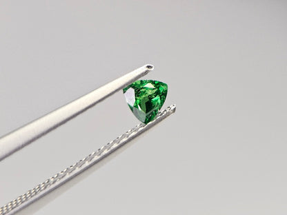 TSV-80　ツァボライト　0.17ct