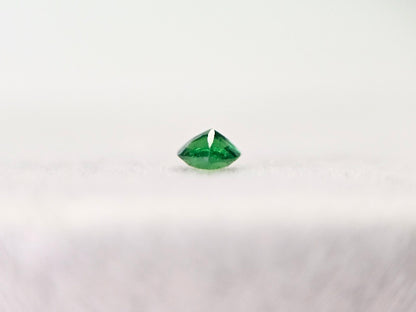 TSV-80　ツァボライト　0.17ct