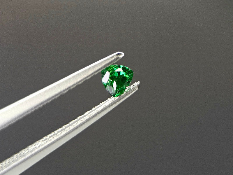 TSV-97　ツァボライト　0.13ct