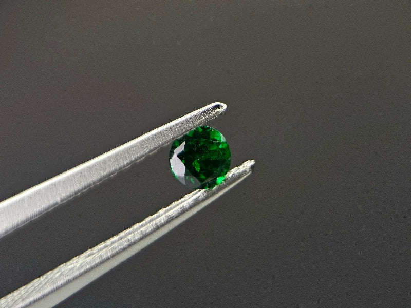 TSV-6　ツァボライト　0.23ct