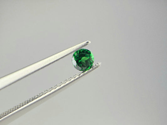 TSV-8　ツァボライト　0.22ct