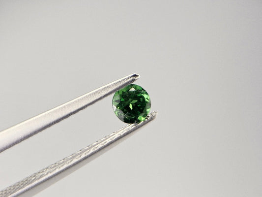 TSV-9　ツァボライト　0.22ct