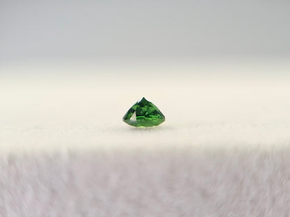 TSV-9　ツァボライト　0.22ct