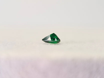 TSV-27　ツァボライト　0.18ct
