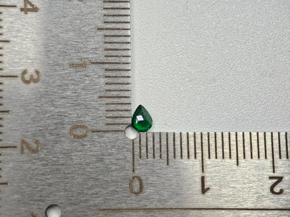 TSV-27　ツァボライト　0.18ct