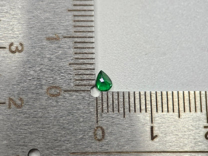 TSV-26　ツァボライト　0.18ct