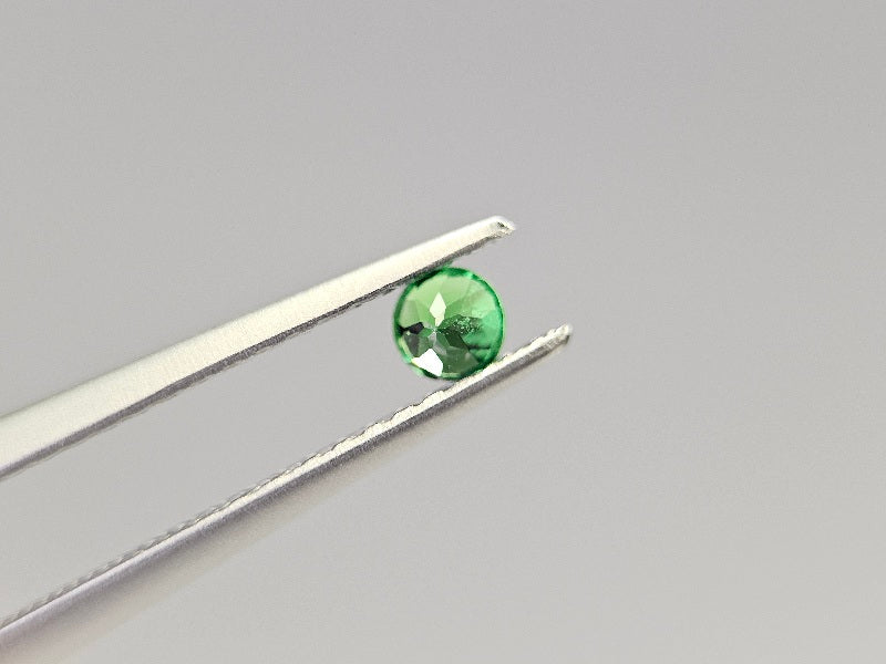 TSV-119　ツァボライト　0.13ct