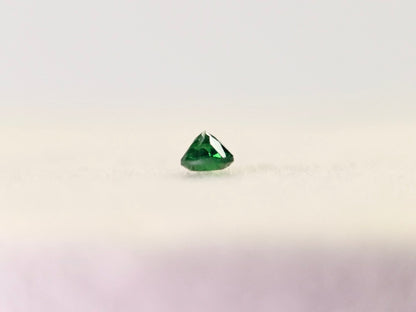 TSV-120　ツァボライト　0.13ct