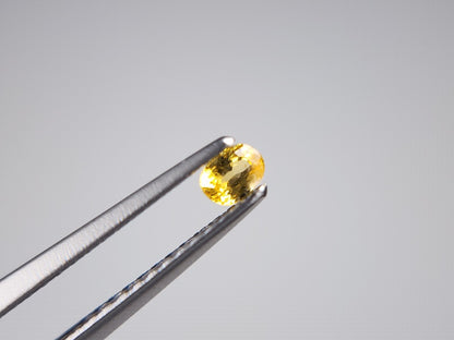 【500円均一】9/14新着！　イエローサファイア　0.14ct　2