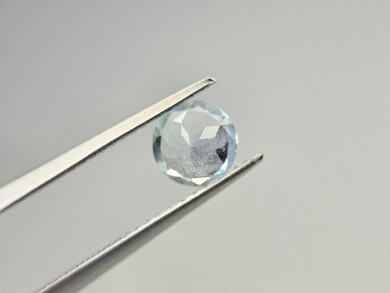gBE-46　グリーンベリル　0.70ct