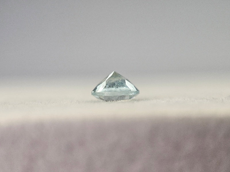 gBE-46　グリーンベリル　0.70ct