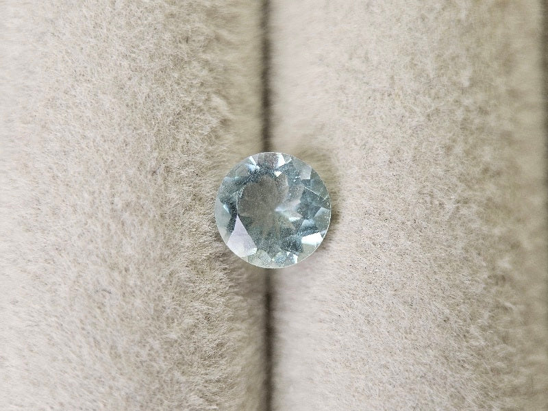 gBE-46　グリーンベリル　0.70ct