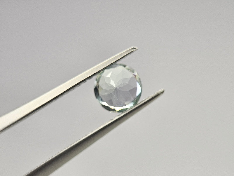 gBE-47　グリーンベリル　0.70ct