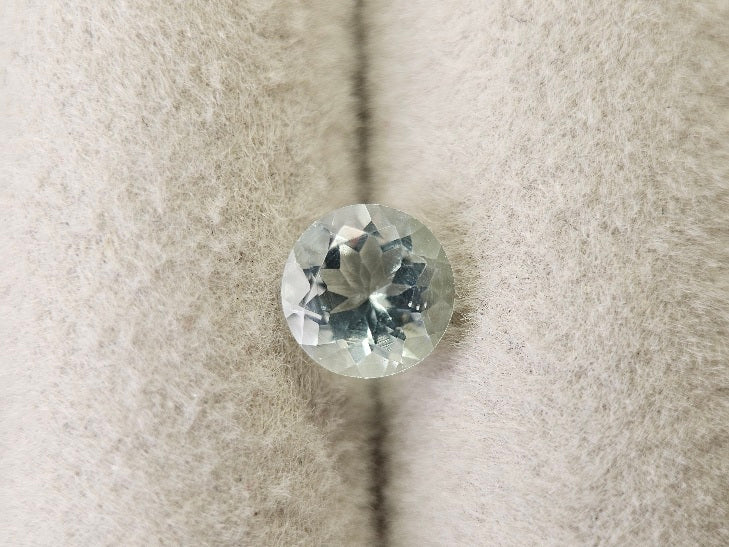 gBE-47　グリーンベリル　0.70ct