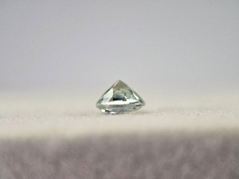gBE-48　グリーンベリル　0.87ct