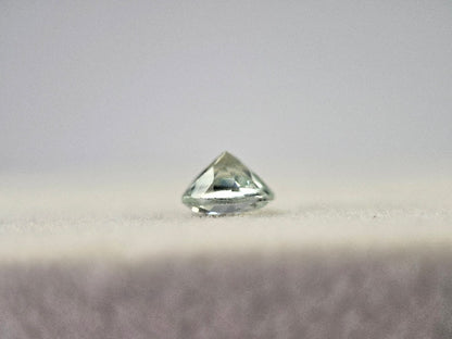 gBE-48　グリーンベリル　0.87ct