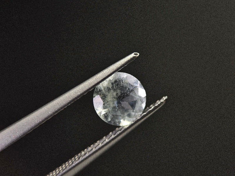 gBE-49　グリーンベリル　0.69ct