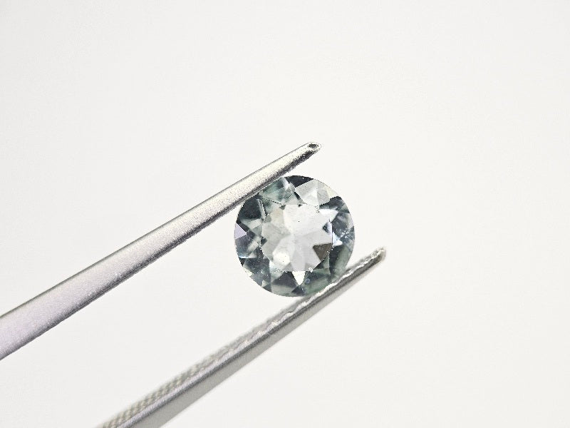 gBE-50　グリーンベリル　0.69ct