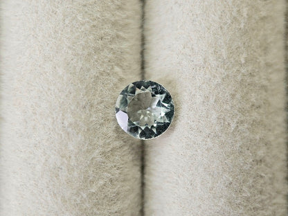 gBE-50　グリーンベリル　0.69ct