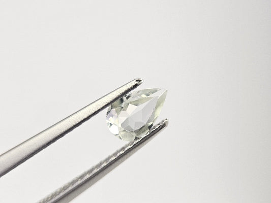 gBE-141　グリーンベリル　0.28ct