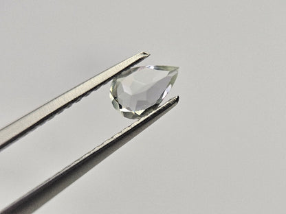 gBE-141　グリーンベリル　0.28ct