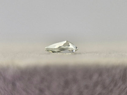 gBE-141　グリーンベリル　0.28ct