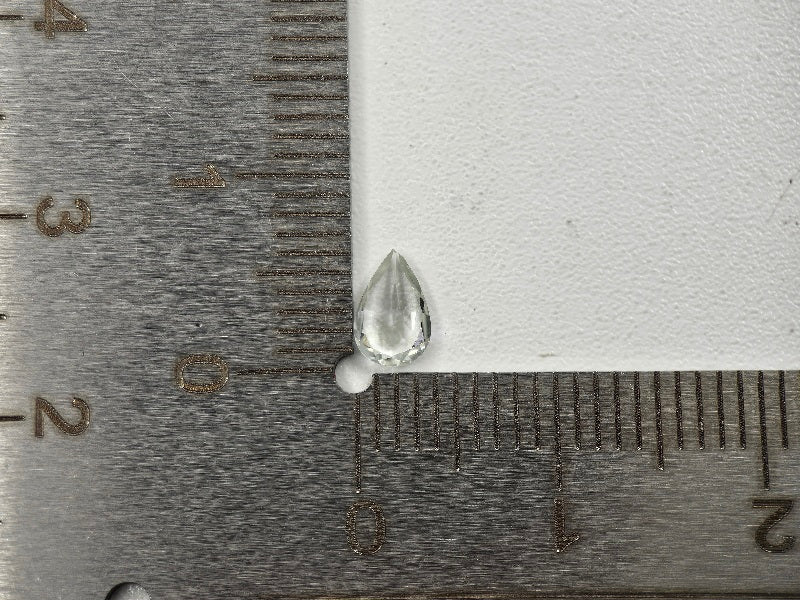 gBE-141　グリーンベリル　0.28ct