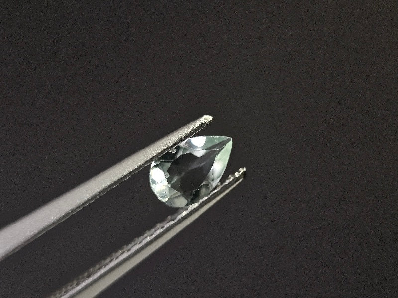 gBE-142　グリーンベリル　0.28ct