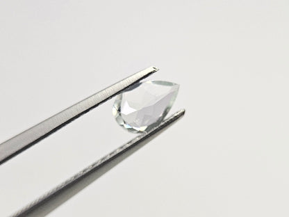 gBE-143　グリーンベリル　0.28ct