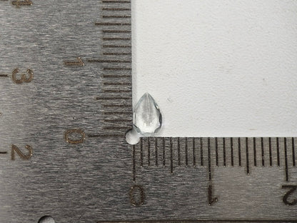 gBE-143　グリーンベリル　0.28ct