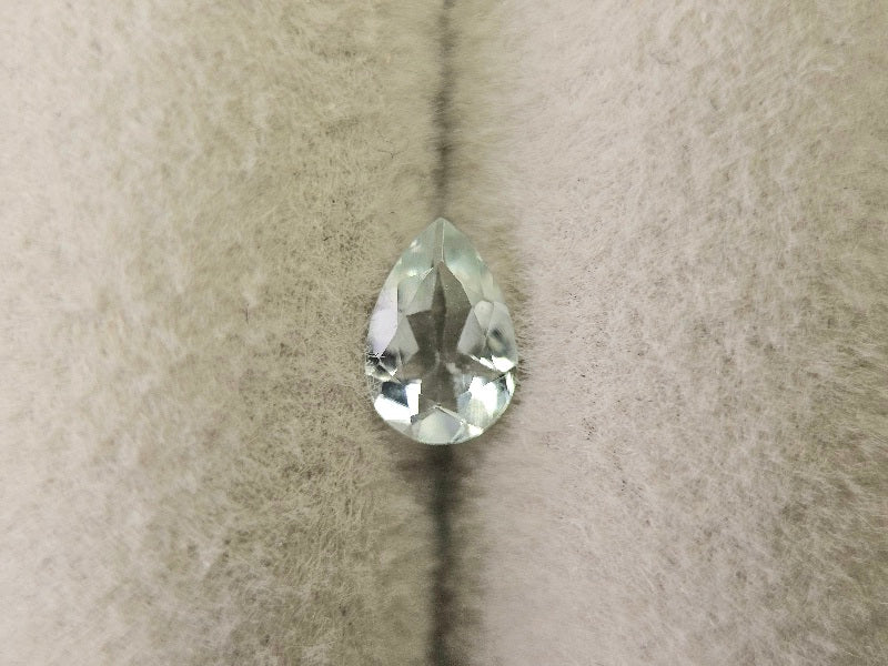 gBE-144　グリーンベリル　0.28ct