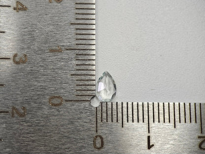 gBE-144　グリーンベリル　0.28ct